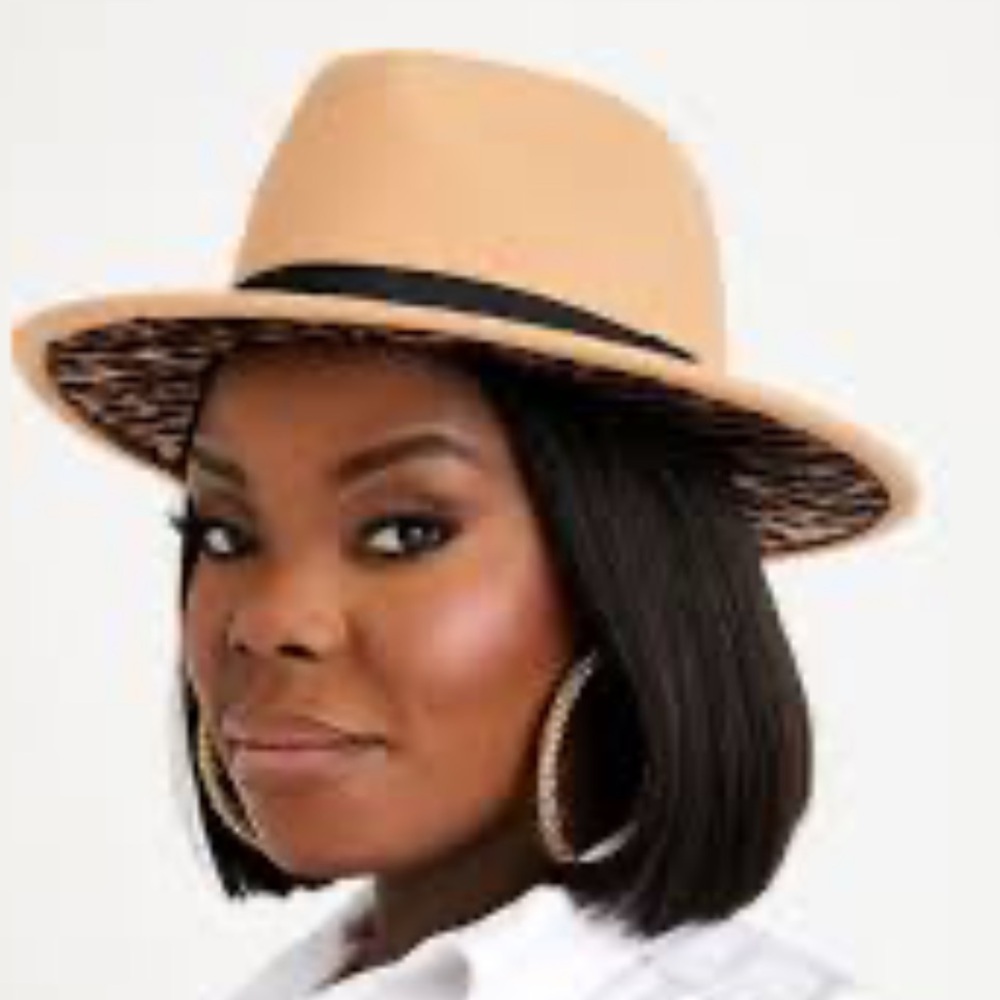 Ashley Stewart tan felt fedora hat one‎ size polyester animal print lining